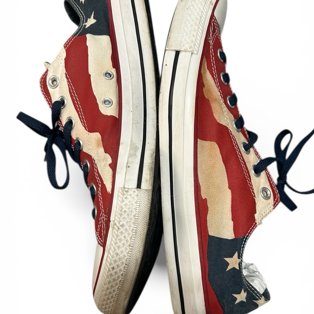 USA flag Low Chuck Taylor Converse - Picture 6 of 10